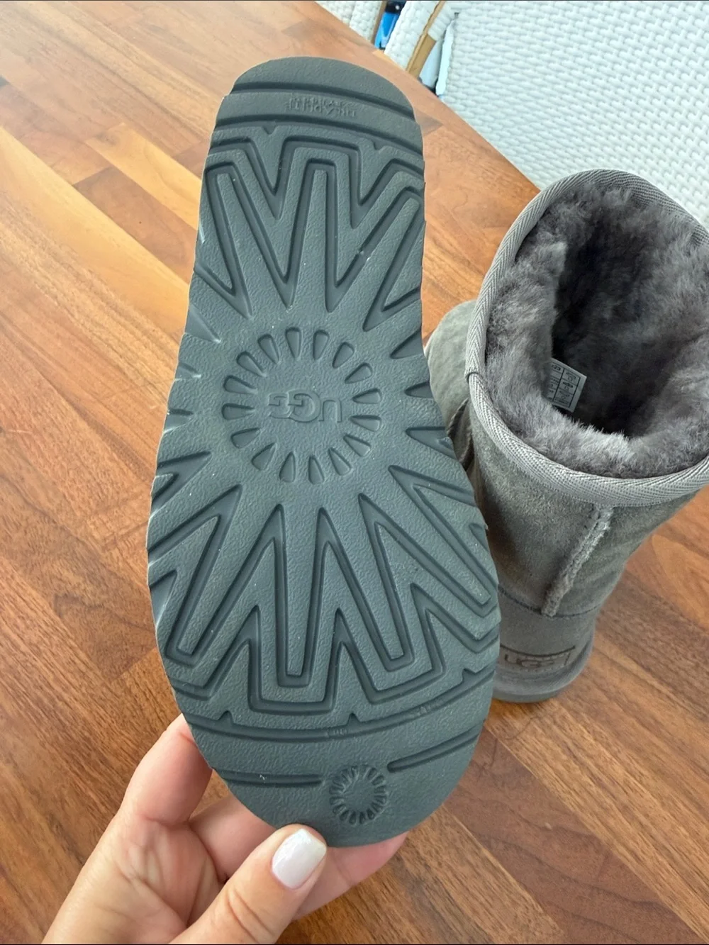 UGG Kids Short Shearling Boots - Gray